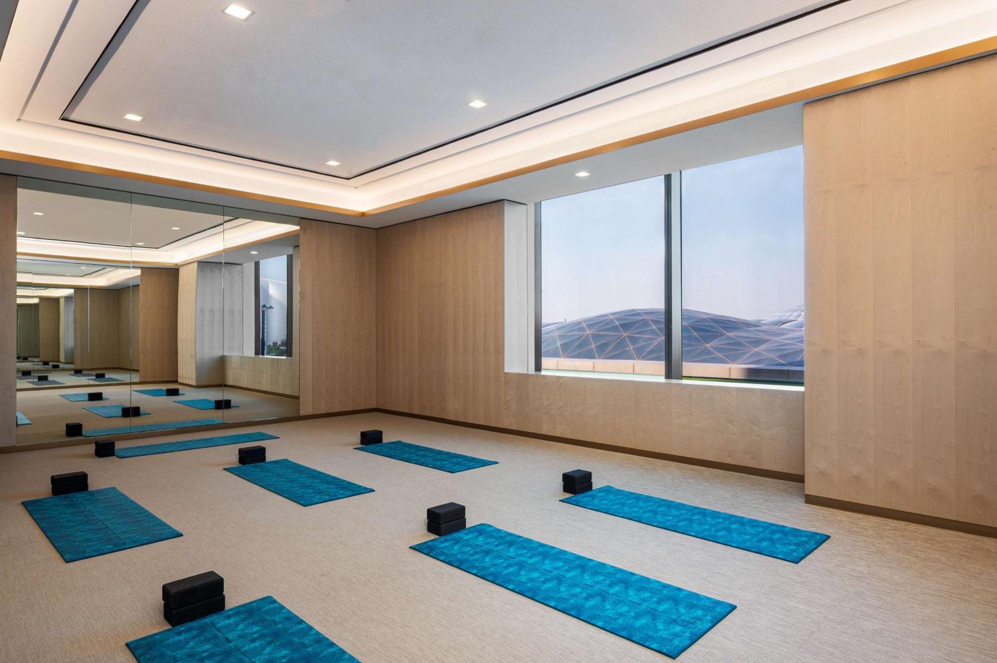 Waldorf Astoria Kuwait Hotel Kuwait City Exterior photo The Yoga Room